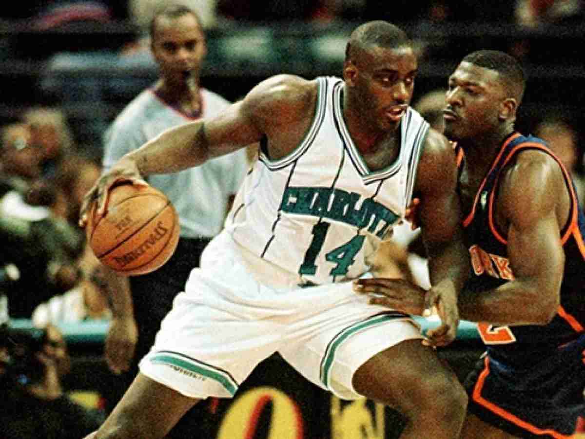 Vintage 1995-96 Anthony Mason Charlotte Hornets Champion NBA Jersey 50 + 4